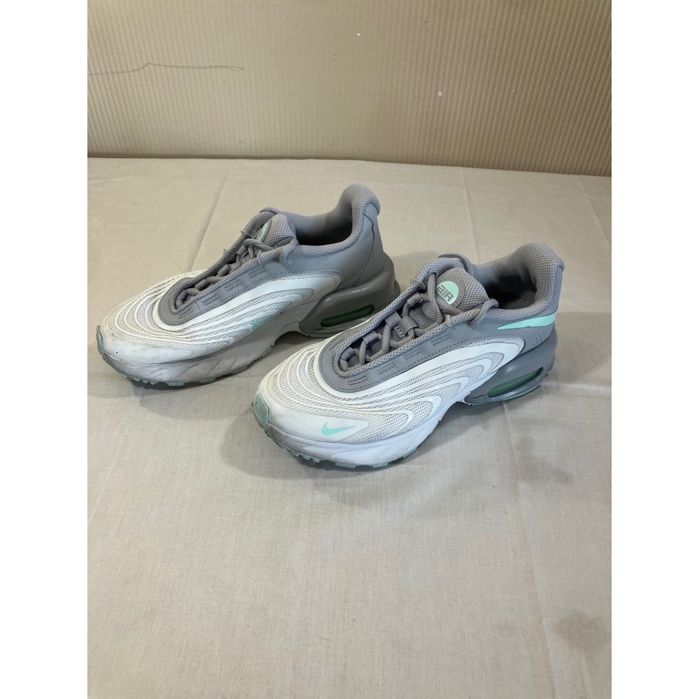 Nike Air Max TW Womens Grey White Mint Green Running Shoes HF2620-104 Size 6 - Picture 3 of 8